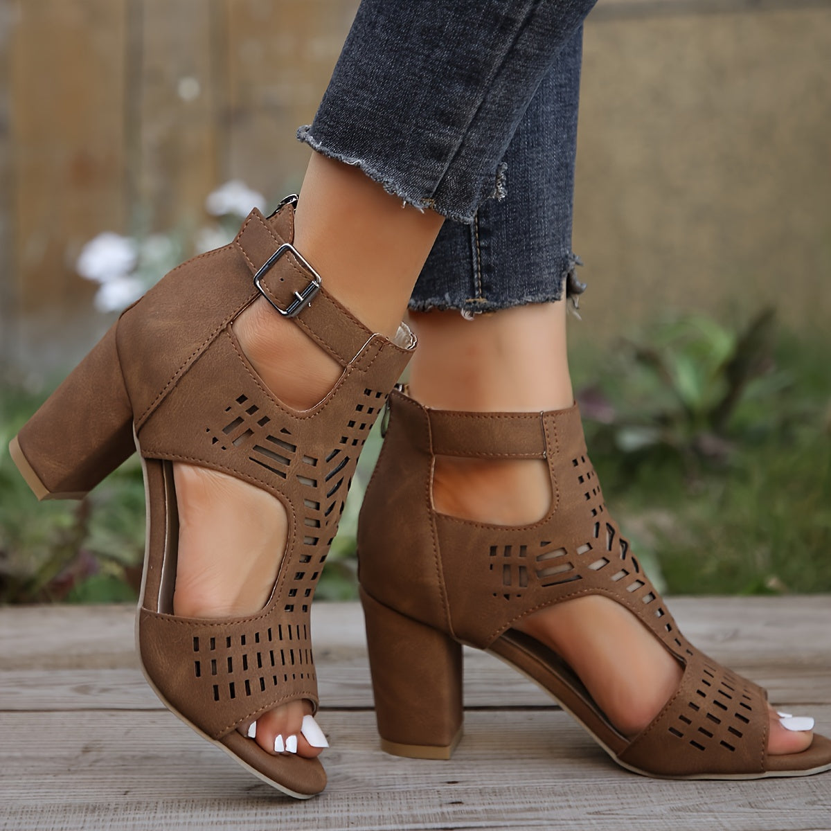 Shira™ | Pumps med dragkedja och hög klack